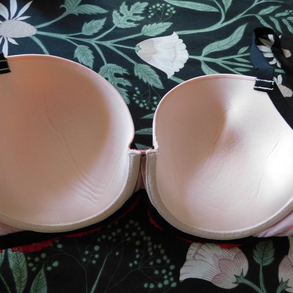 RARE VICTORIA'S SECRET DREAM ANGELS CHRISTMAS BRA - Picture 8 of 14